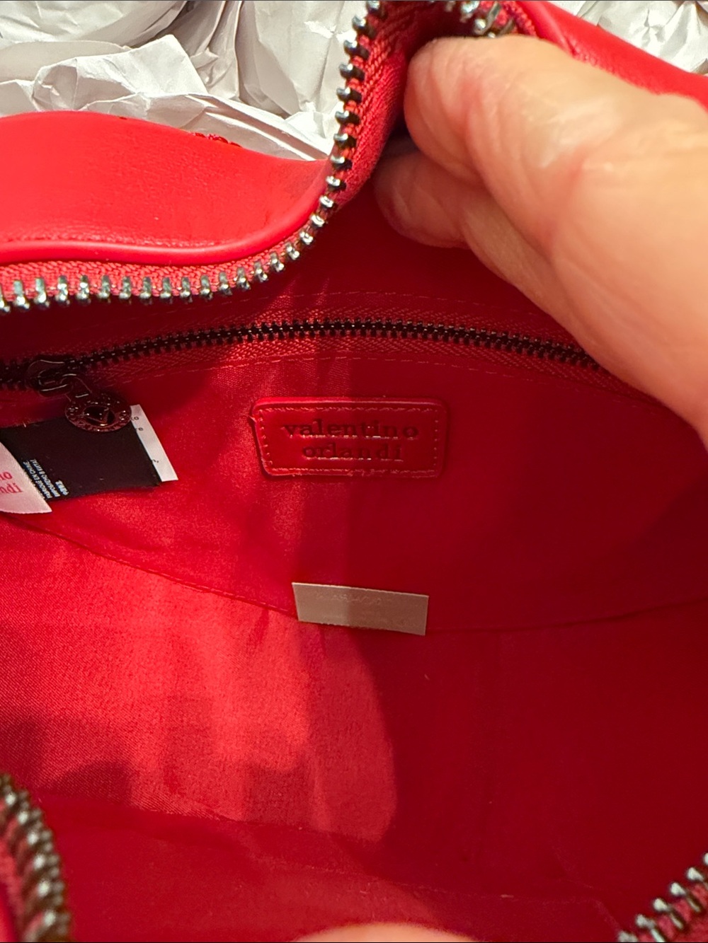 Valentino Orlandi Heart Red Quilted Crossbody NWT - Picture 7 of 7